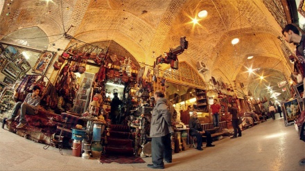 بازاڕی وەکیل لە شاری شیراز