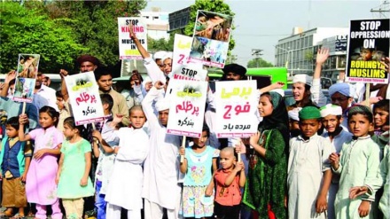 ننھے بچوں کا میانمار کے مسلمانوں کے لئے مظاہرہ