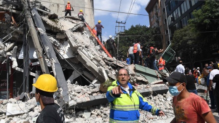 Meksikada zəlzələ; 22 məktəbli uçqunlar altında qalaraq, can verdi