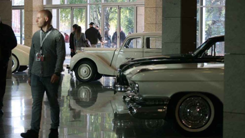 Novi Sad: Biser Holivuda na Sajmu automobile