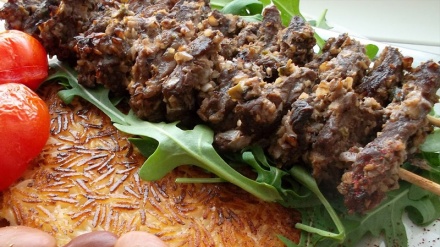 سازکردنی کەبابی داری بە مریشک و گۆشت