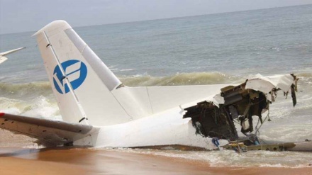 Obala Slonovače: Četvero poginulih i šest povrijeđenih u padu teretnog aviona