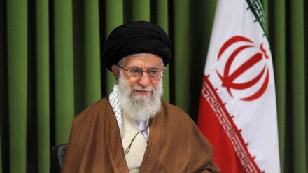 رێبەری باڵای شۆڕشی ئیسلامیی : ئەگەر لایەنی بەرامبەر بەرجام بدڕێنێ ، ئێران ورد وردی دەکات