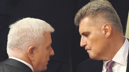 U radnu grupu ne mogu URA, Demos, SNP, UCG