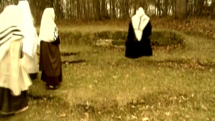 چەن بەشێک لە بەڵگه فیلمی گرووپه نەپەندییەکان