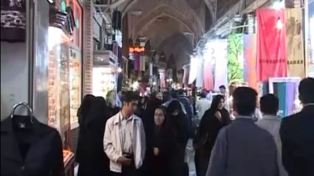 چەن بەشێک لە بەڵگه فیلمی بازارهکانی ئێران