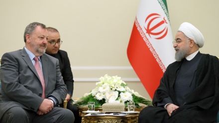 پێداگریی ڕۆحانی لەسەر پەرەی پێوەندی لەگەڵ یەکیەتی ئوروپا ، پاوەجێیی بەرجام وبەرەنگاربوونەوەی ترۆریسم 