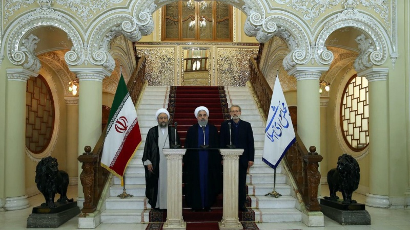 امریکہ ایرانی عوام کو مایوس کرنے کے درپے