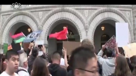 خۆپیشاندان دژی ڕەگەزپەرەستی لە واشنگتۆن