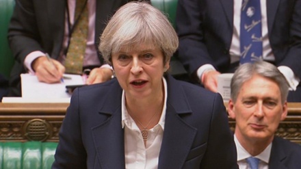 May sprema scenarij za slučaj neuspjeha pregovora o Brexitu