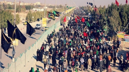 عراق و ایران میں اربعین حسینی کے زائرین کی آمد کا سلسلہ جاری