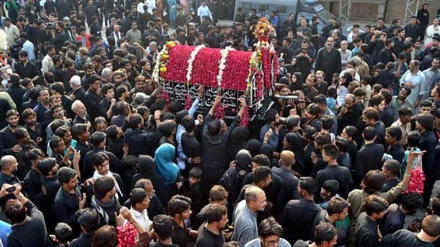 پاکستان میں چپ تعزئے کے جلوس