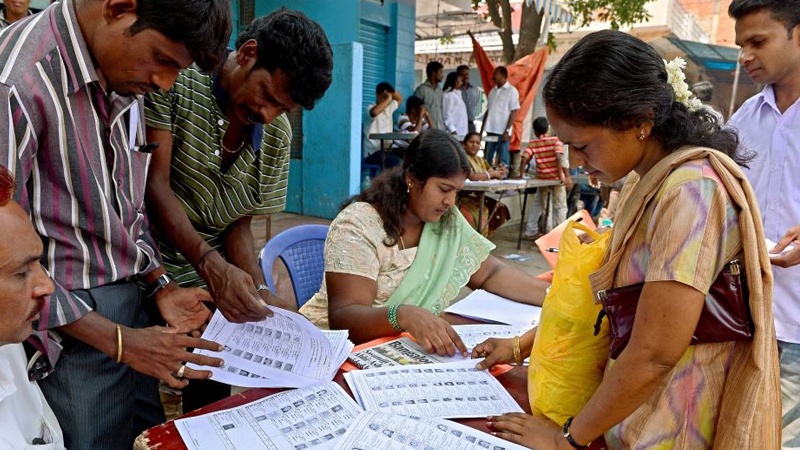 جھارکھنڈ میں اسمبلی انتخابات کے دوسرے مرحلے میں پولنگ کا تناسب تقریبا ساٹھ فیصد 