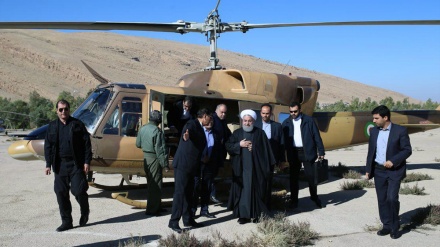  Predsjednik Irana posjetio zemljotresom pogođena područja Kermanšaha