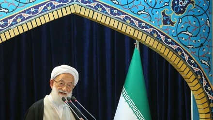 گوتاربێژی نوێژی هەینیی تاران: یەکڕیزی تیروتایفەکان لە لوبنان، پیلانی سەعوودیا پووچەڵ دەکاتەوە