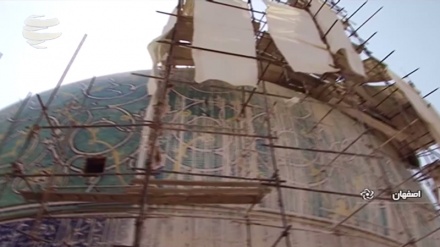 بەڵگه فیلمی کاشی و موعەڕڕەق