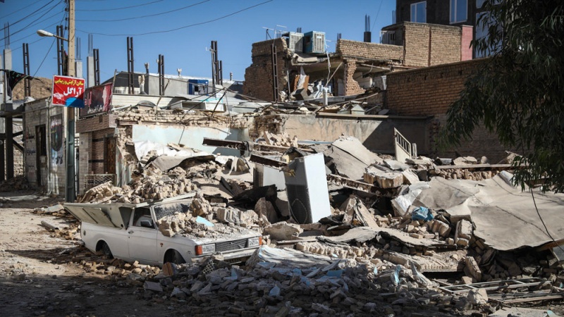 ایران میں زلزلہ 1900 دیہات شدید متاثر