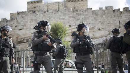 مظاہرین پرصیہونی فوج کی فائرنگ درجنوں فلسطینی زخمی