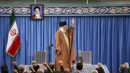 اسلامی تبلیغات کی کوآرڈینیشن کونسل کے ارکان کی رہبرانقلاب اسلامی سے ملاقات