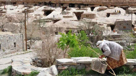 جوانیەکانی سروشتی هەمەڕەنگی ئێران