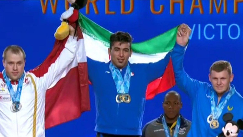 İranlı atlet ağırlıqqaldırma üzrə dünya çempionatının qızıl medalına yiyələnib