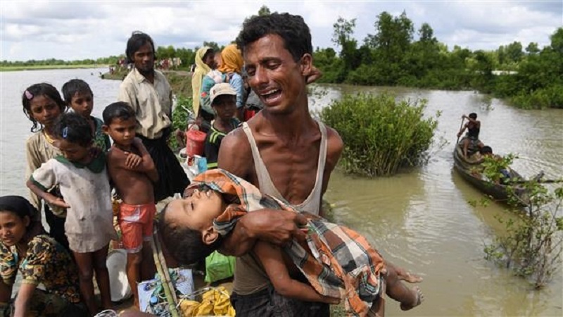 روہنگیا پناہ گزینوں کے کیمپ تباہ، 12 جاں بحق