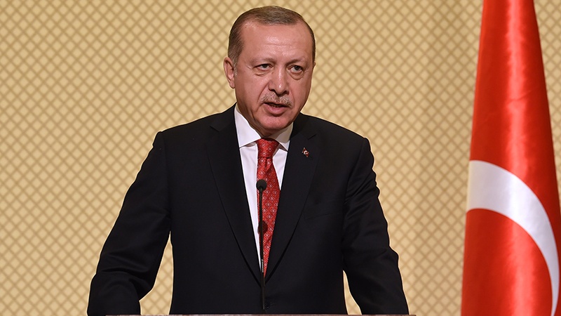 Pêgirîya Erdogîn li ser dewama sekinîna li hemberî Tevgera Gulen