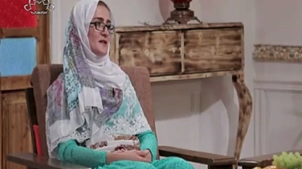 خانمی نه‌زاکه‌ت محه‌ممه‌دی شاخه‌وانی کورد له شاری بۆکان