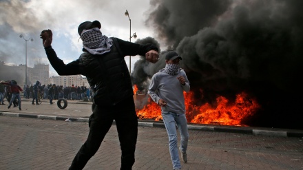 صیہونی فوج کے حملے میں سیکڑوں فلسطینی زخمی