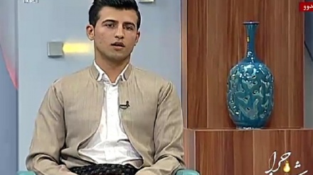 سینا وەیسی وەرزشوان و قارەمانی کورد له شاری سنه 