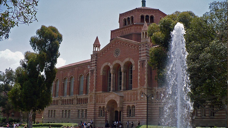 Kaliforniya Universiteti sionistlərin cinayətlərinin üstünü açıb