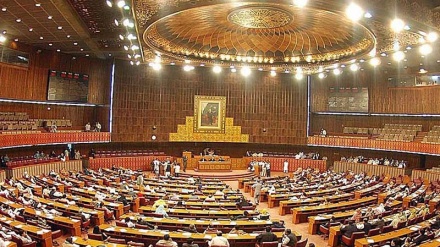 یمن کے خلاف سعودی عرب کے خودساختہ اتحاد میں اسلام آباد کی موجودگی پر پاکستانی سینیٹ کی تنقید
