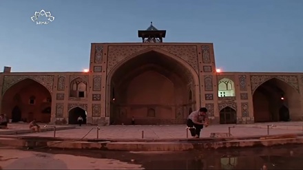 مسجد ہنر کے آئینے میں - حکیم مسجد اصفہان