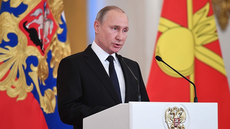 Putin: İŞİD Suriyanı beynəlxalq terrorizm üçün bazaya çevirmək istəyirdi
