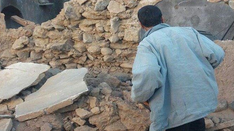 Kermanda zəlzələ \ Bəzi kənd yolları bağlandı