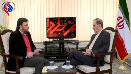 ویلایەتی: ئێران بە هەموو تواناوە پشتیوانی ئینتیفازەی فەلەستین دەبێ