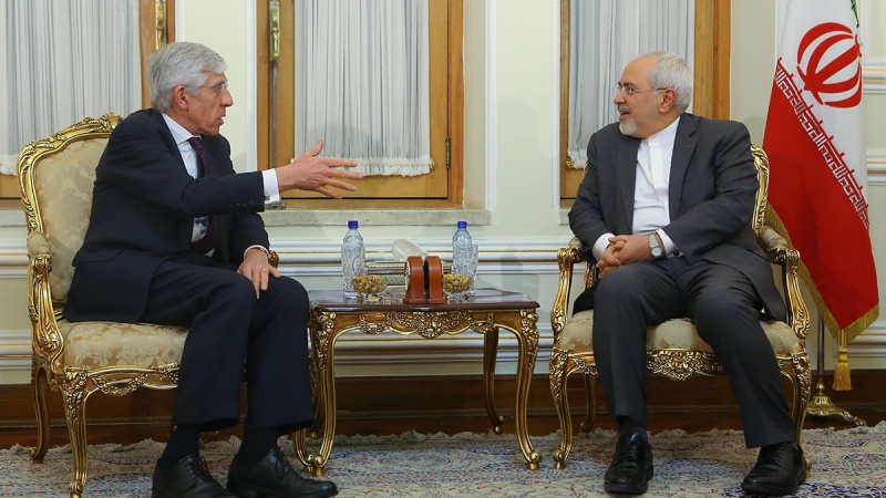 برطانیہ کے سابق وزیر خارجہ کی محمد جواد ظریف سے ملاقات 