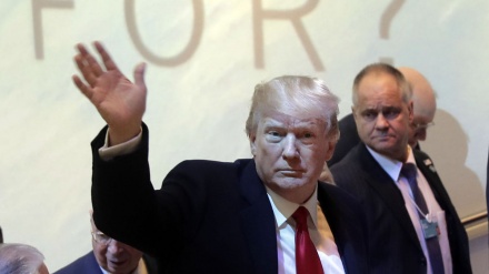 گەڕانەوەی ترەمپ بۆ ئەمریکا هاوڕێ لەگەڵ بۆمبای هەواڵی 