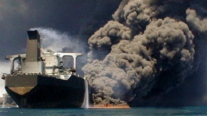 İranın neft tankerində yanğın hələ də söndürülə bilməyib