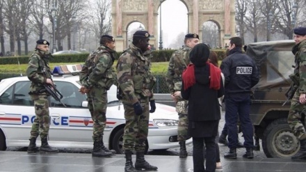 Fransa təhlükəsizlik qüvvələrinin ayrı-seçkilik hərəkəti