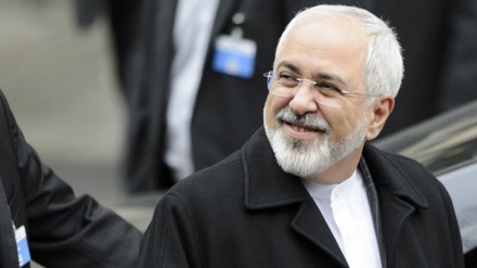 Ministar Zarif: Politika SAD-a više nigdje ne pije vodu