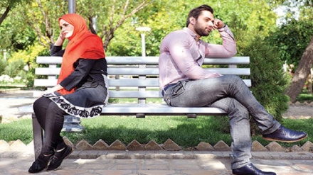 هۆکاره‌کانی شه‌ڕ و کێشه‌ی نێوان هاوسه‌ران چیه؟