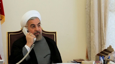 Ruhani Merkel ilə telefon danışığında: İranın nüvə anlaşmasındakı mənafeyi təmin edilməlidir