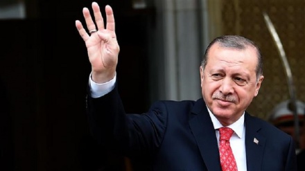 Erdogan želi zakonom zabraniti preljub: Odgađanje ove odluke bila je greška