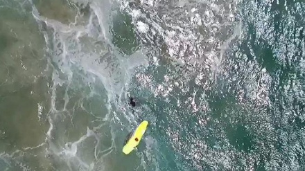 Avstraliya sularında 2 gənc drondan istifadə edərək, xilas edilib
