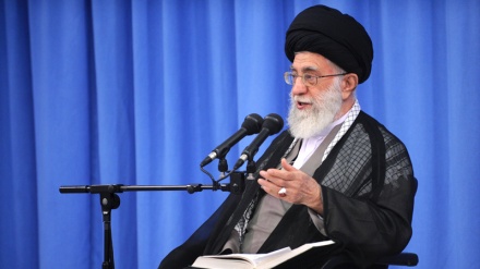 داعش کو افغانستان میں سرگرم کرنے کا امریکی مقصد خطے میں اپنی موجودگی کا جواز پیدا کرنا ہے: رہبر انقلاب اسلامی