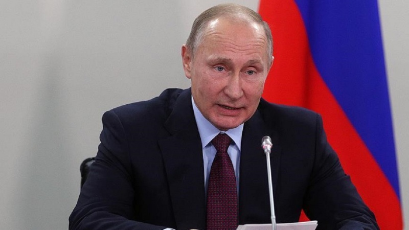 Putin poručio ruskim sportistima: Na Olimpijadi zaboravite na doping skandale