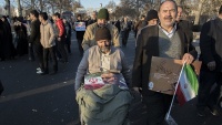 Miting naroda u znak protesta zbog posljednjih nemira
