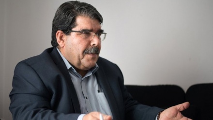  Salih Muslim: Heke Amerîka ji Minbicê derkeve jî em jê dernakevin