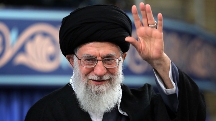 رهبر انقلاب اسلامی سے  صوبہ مشرقی آذر بائیجان کے عوام کی ملاقات